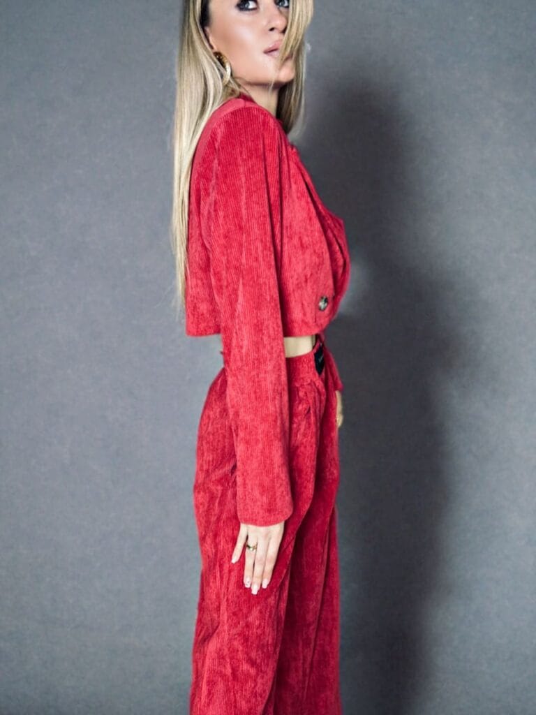 80CCBB07-D825-43D7-AEC9-A59F5A0E3F15