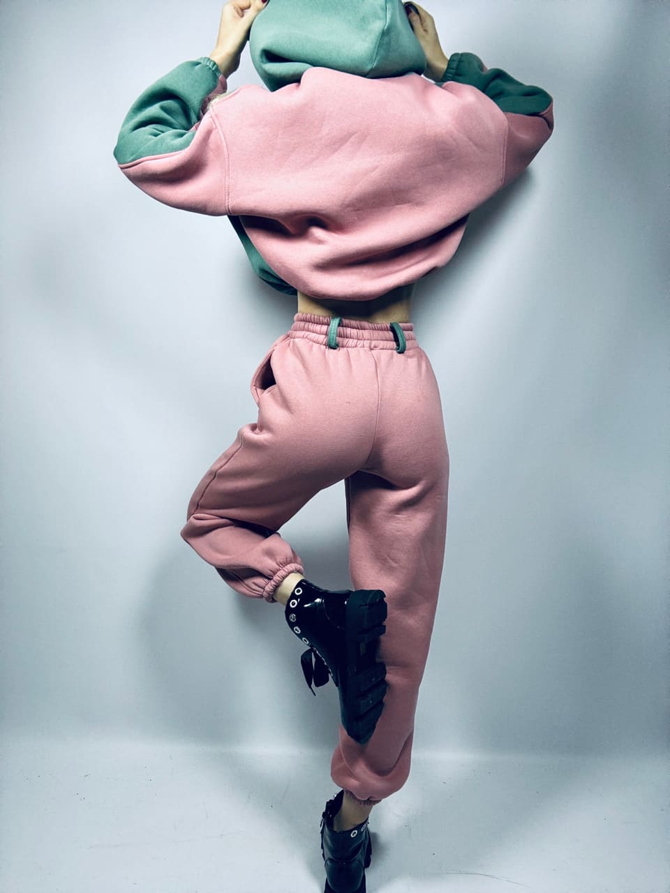 910AF0FD-D64A-4602-AA0A-D5D2304610C9