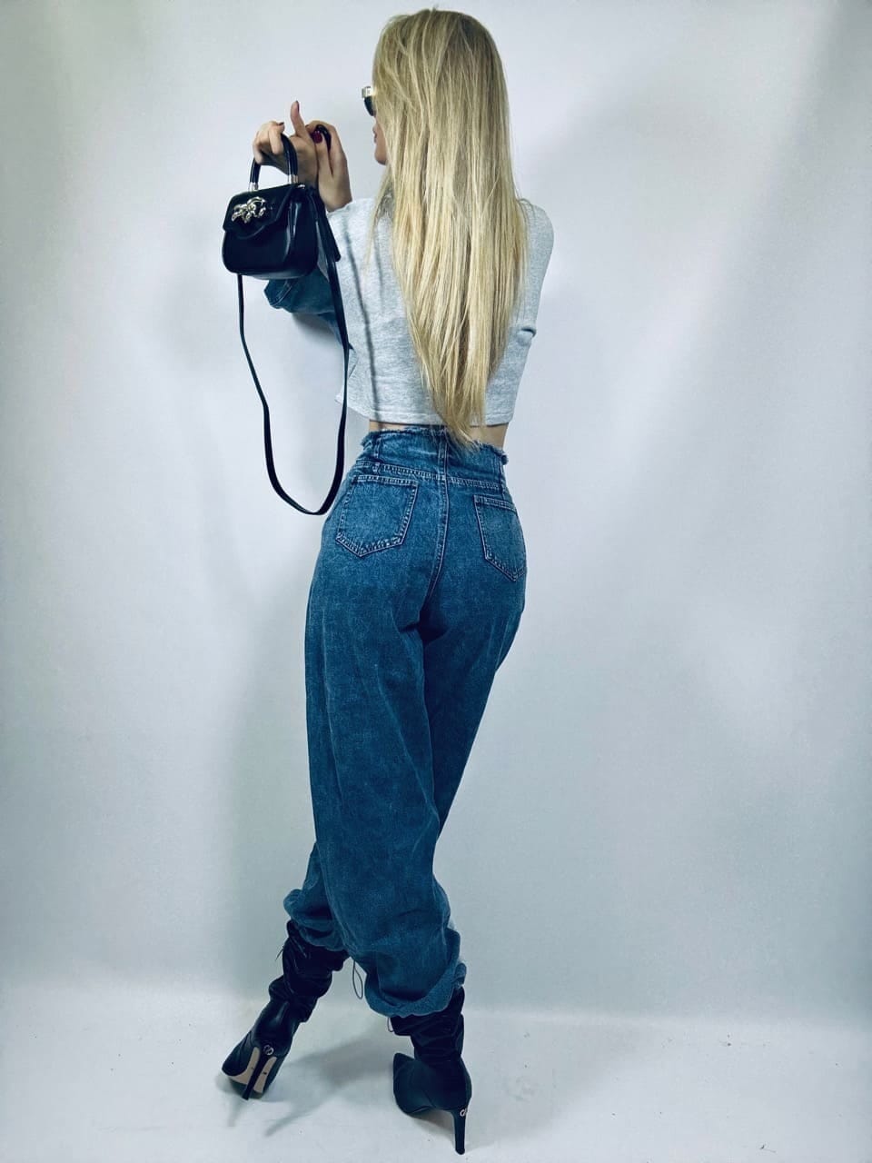 A4A73D91-F3BB-4B71-83AB-895C815F9996