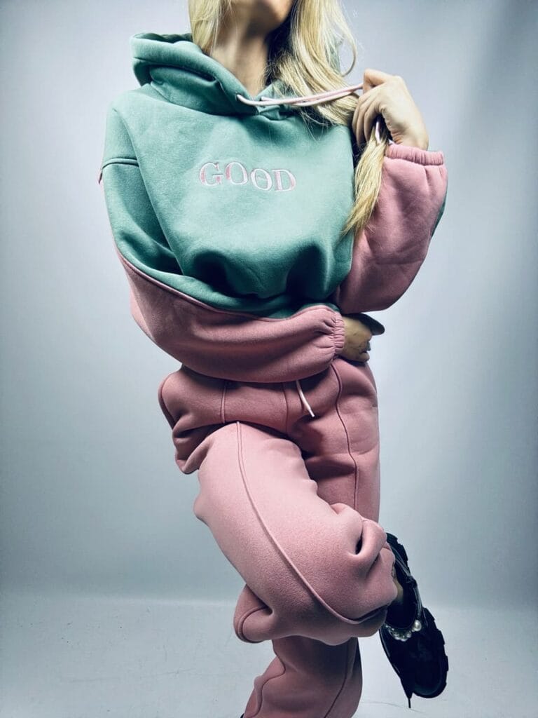 F2648BED-9066-44FF-94F4-812EBD96324A