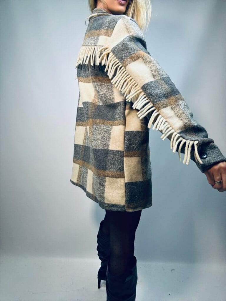 FEB7EAB3-A5D6-4A98-9338-7A47BE800487