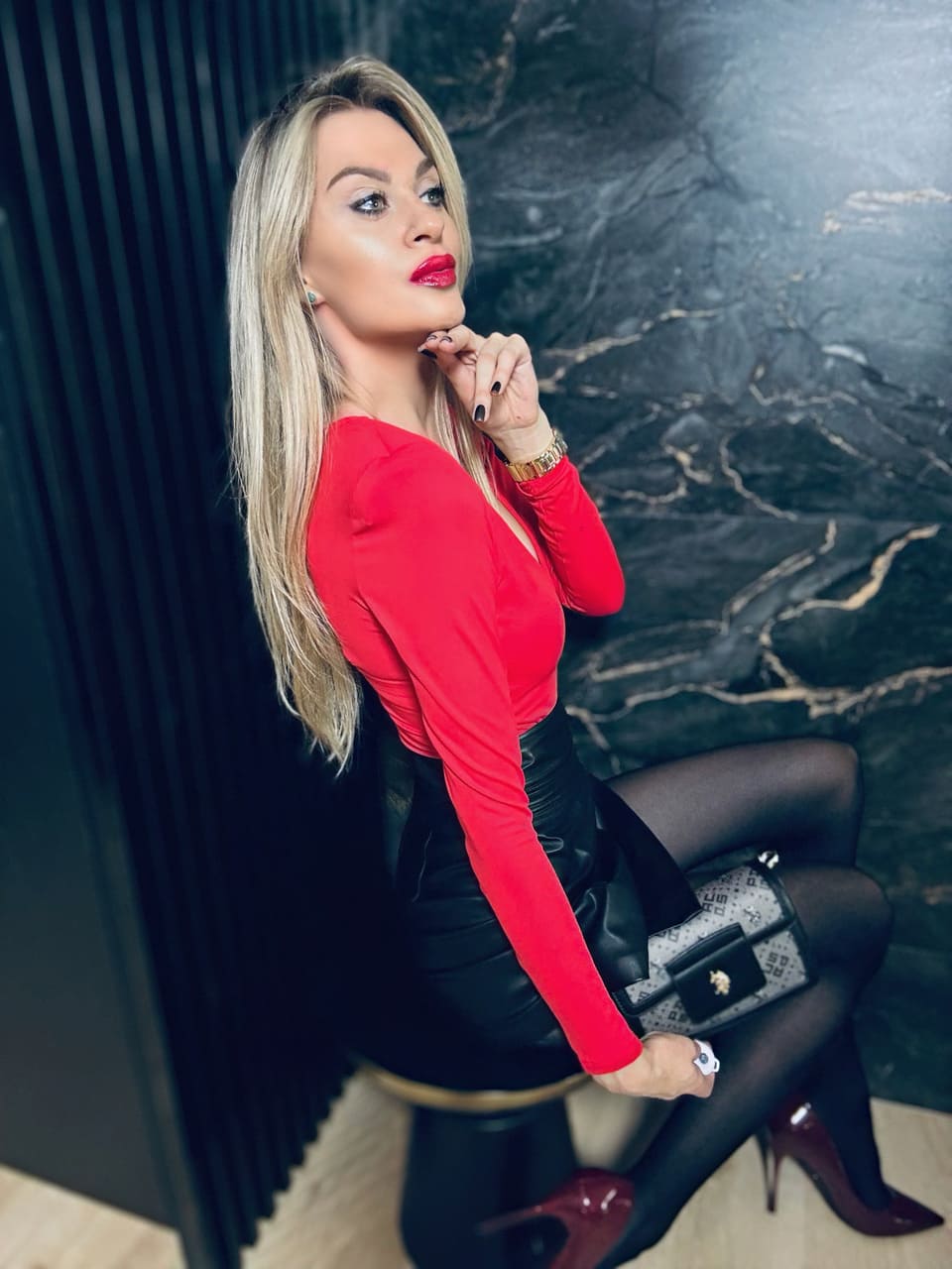 3F929955-E8FC-4656-8A6F-EDA83A618B73