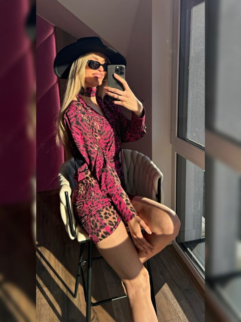 688950C7-1A78-42A1-AD3F-8E4F6F0917AD 2