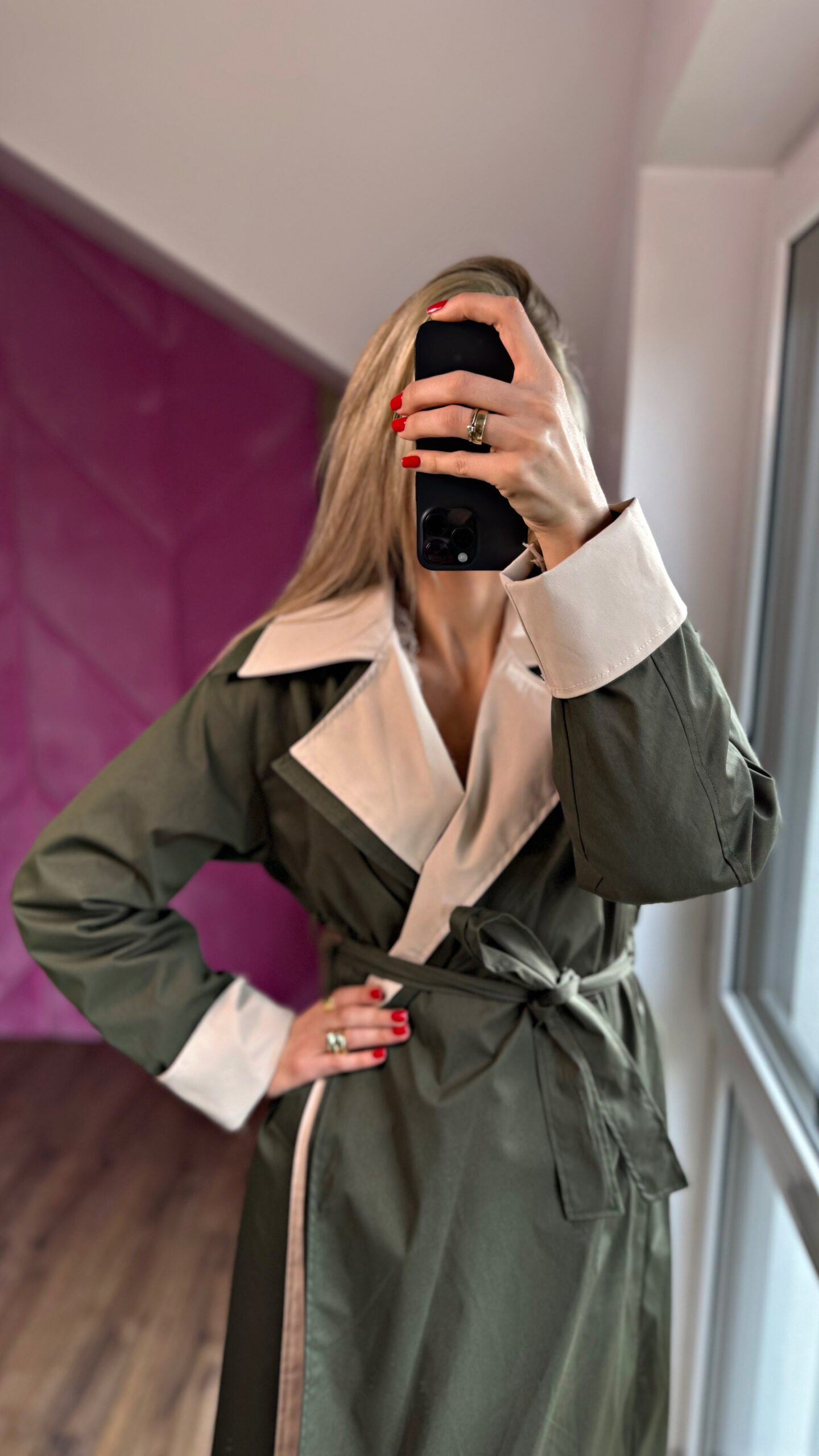 D1313C75-2C7A-4B2A-AF14-BA4D557F7FD5