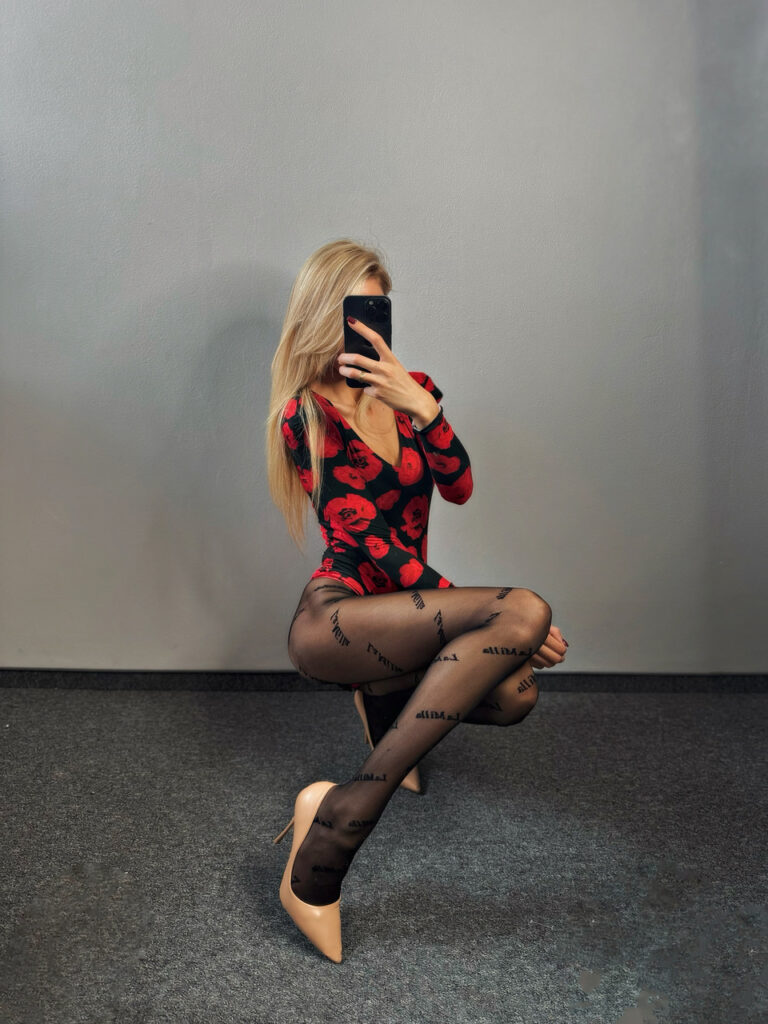 2141A8BA-BCA1-4E90-A4E0-FF21BF2B